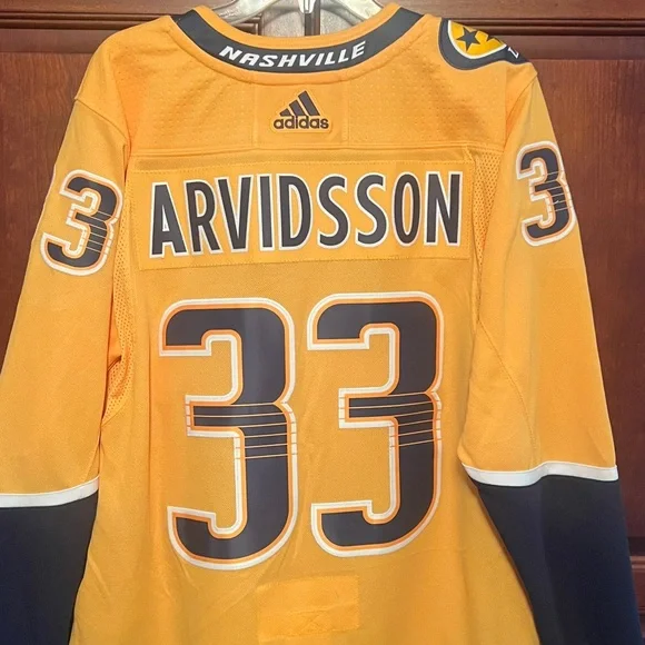 adidas Nashville Predators Jersey - Picture 4 of 4